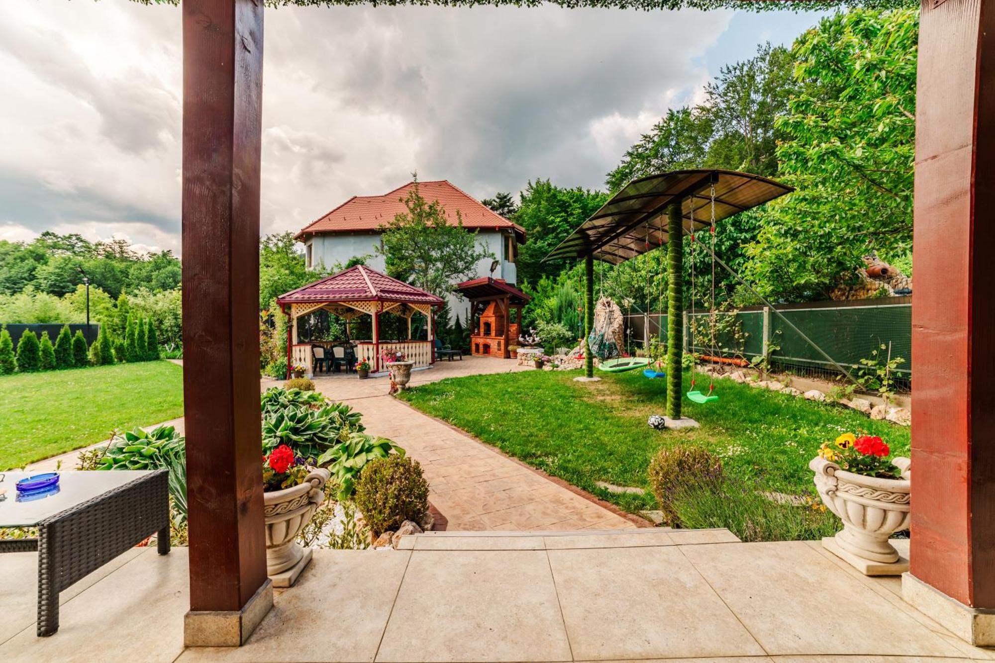 Casa Poiana Soarelui Villa Brasov Ngoại thất bức ảnh